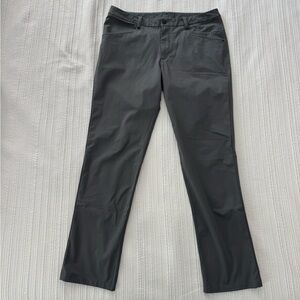 Lululemon Men’s Gray Pants
